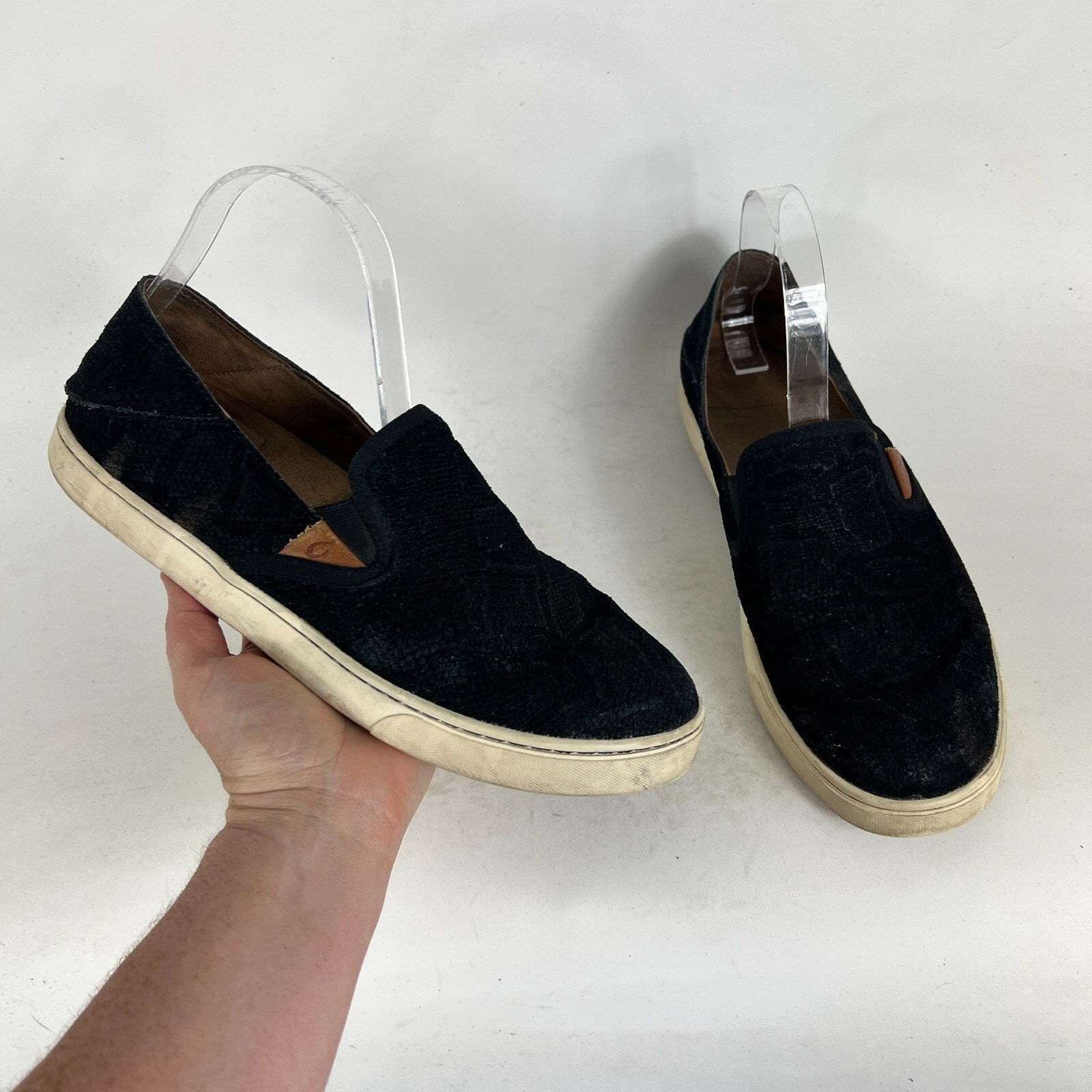 Olukai Pehuea Leather Slip-On Loafers Women's 10 Black Honu Shoes 20329-Bh40
